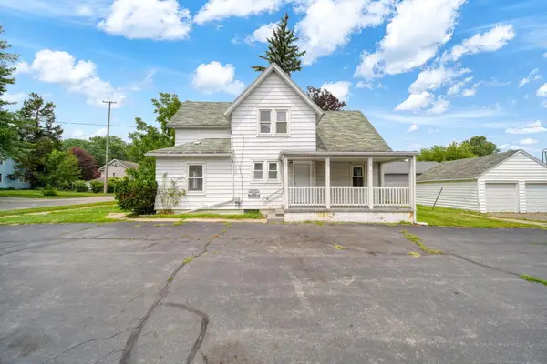 1209 3rd Street, Jackson, MI 49203