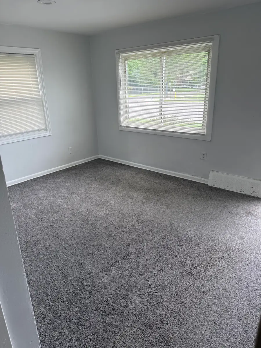 16140 W Chicago Street, Detroit, MI 48228 - #2