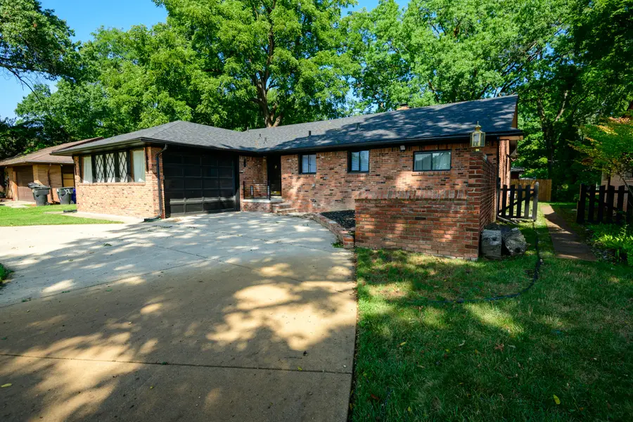 23040 Pembroke Avenue, Detroit, MI 48219 - #2