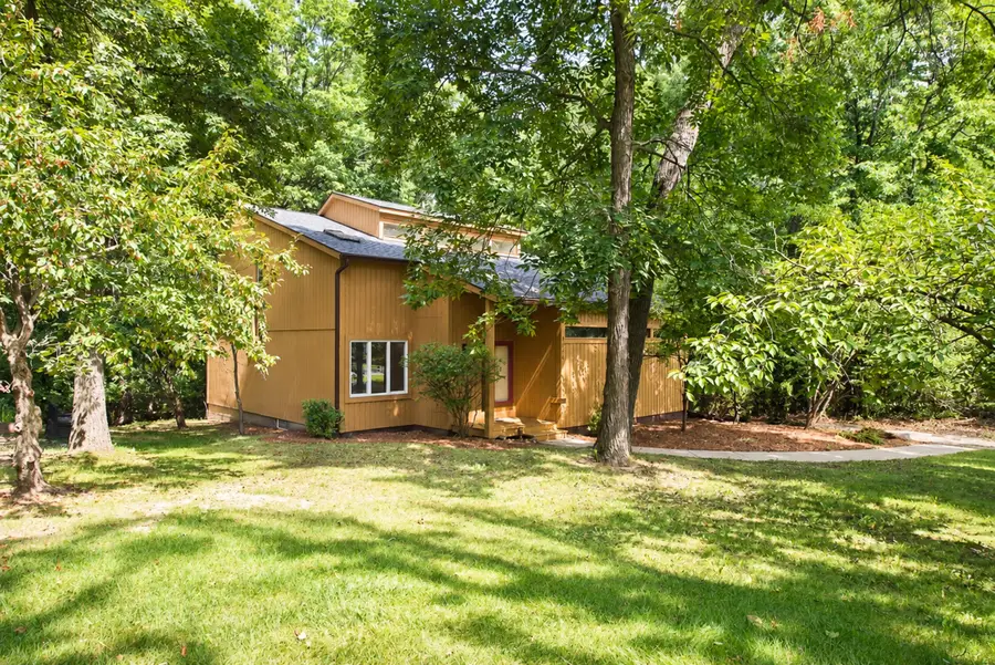 1044 Sunset Road, Ann Arbor, MI 48103 - #2