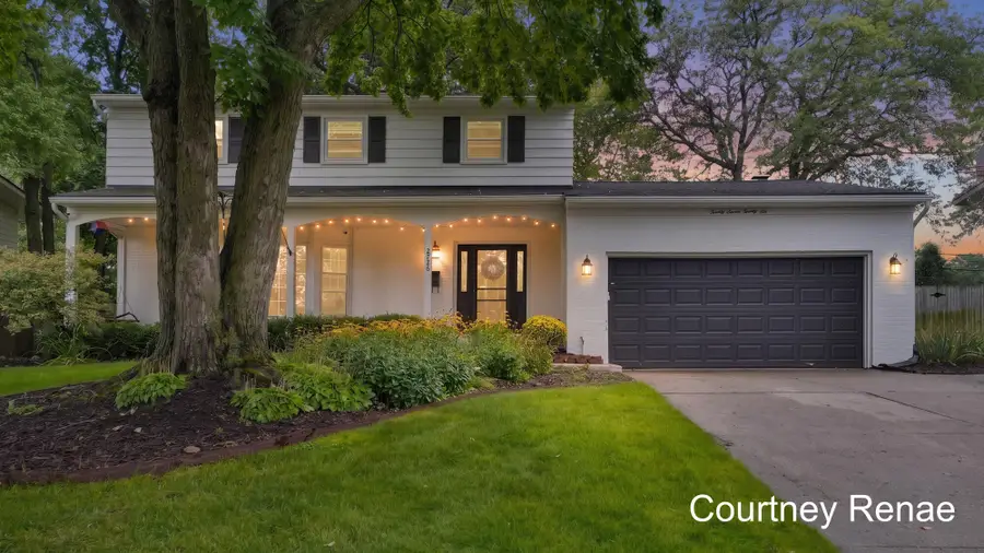 2726 Hampshire Boulevard Se, East Grand Rapids, MI 49506 - #3