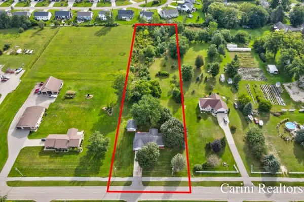 4723 62nd Street, Holland, MI 49423