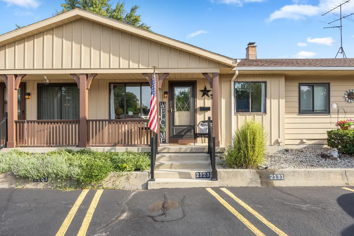 2123 SW Melvin Street Sw #11, Wyoming, MI 49519 - #1