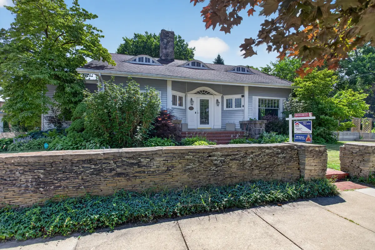 311 S Thompson Street, Jackson, MI 49203 - #1