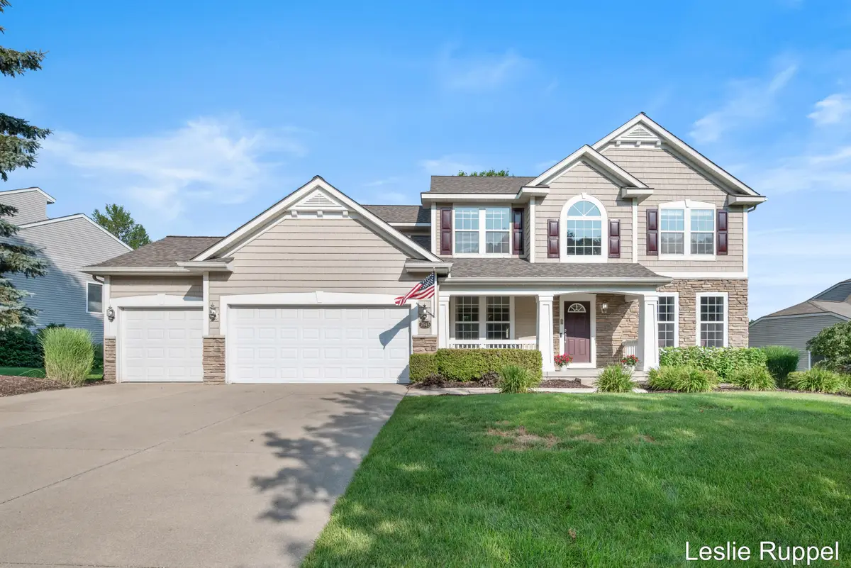 2643 Arbor Chase Drive Ne, Grand Rapids, MI 49525 - #1