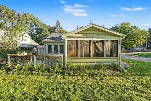 617 Wright Street Ne, Grand Rapids, MI 49505