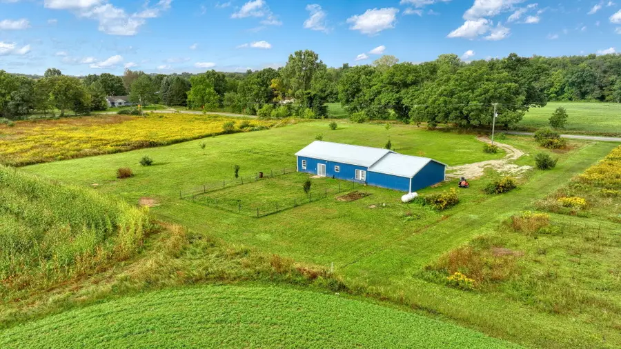 6474 Kennedy Road, Munith, MI 49259 - #2