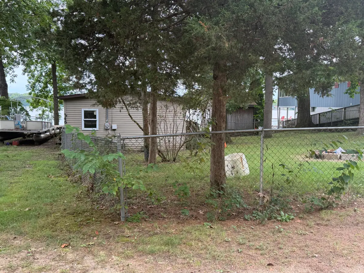 246 Tuttle Park Drive, Sherwood, MI 49089 - #1