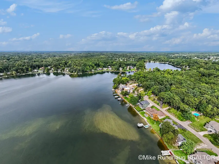 8851 Je-ne-be Drive Ne, Rockford, MI 49341 - #3