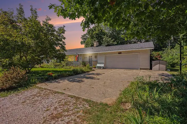 16261 Gierman Drive, Spring Lake, MI 49456