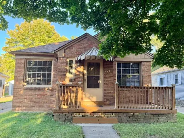 2240 Avon Street, Saginaw, MI 48602 - #1