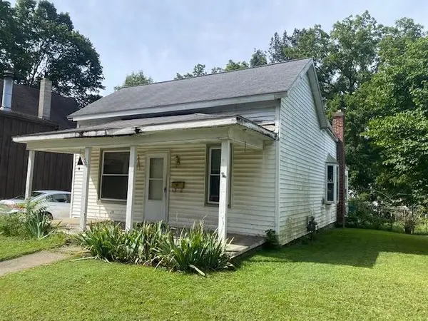 504 S Red Bud Trail, Buchanan, MI 49107