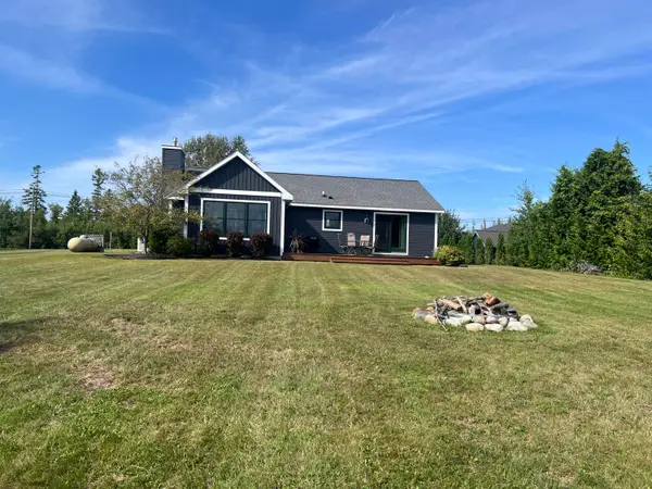 6994 Black Bass Bay Road, Presque Isle, MI 49777