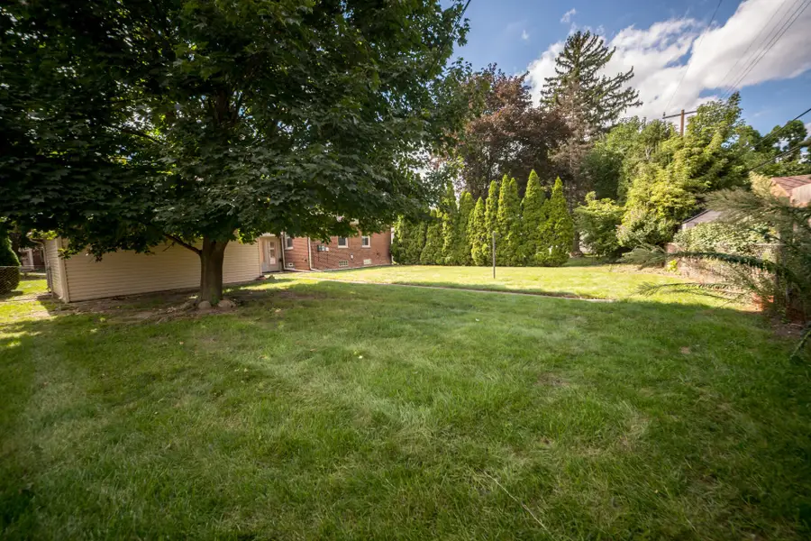 15278 Cleveland Avenue, Allen Park, MI 48101 - #3