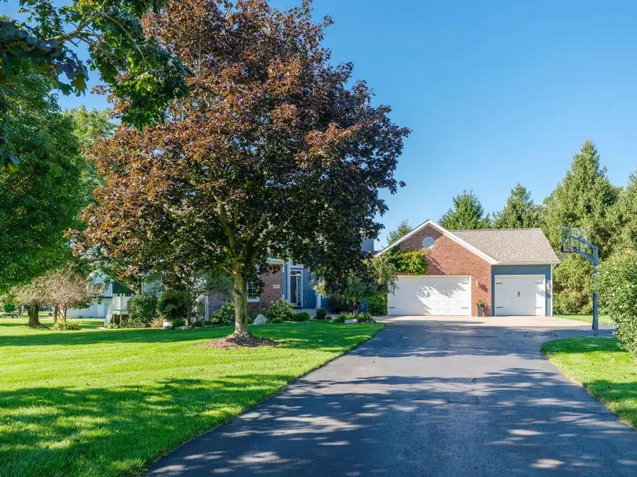 22533 Vineyard Circle, Mattawan, MI 49071 - #3