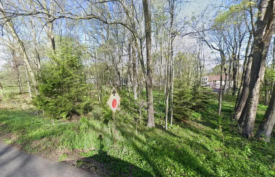 201 Deer Run Boulevard, Plainwell, MI 49080 - #2