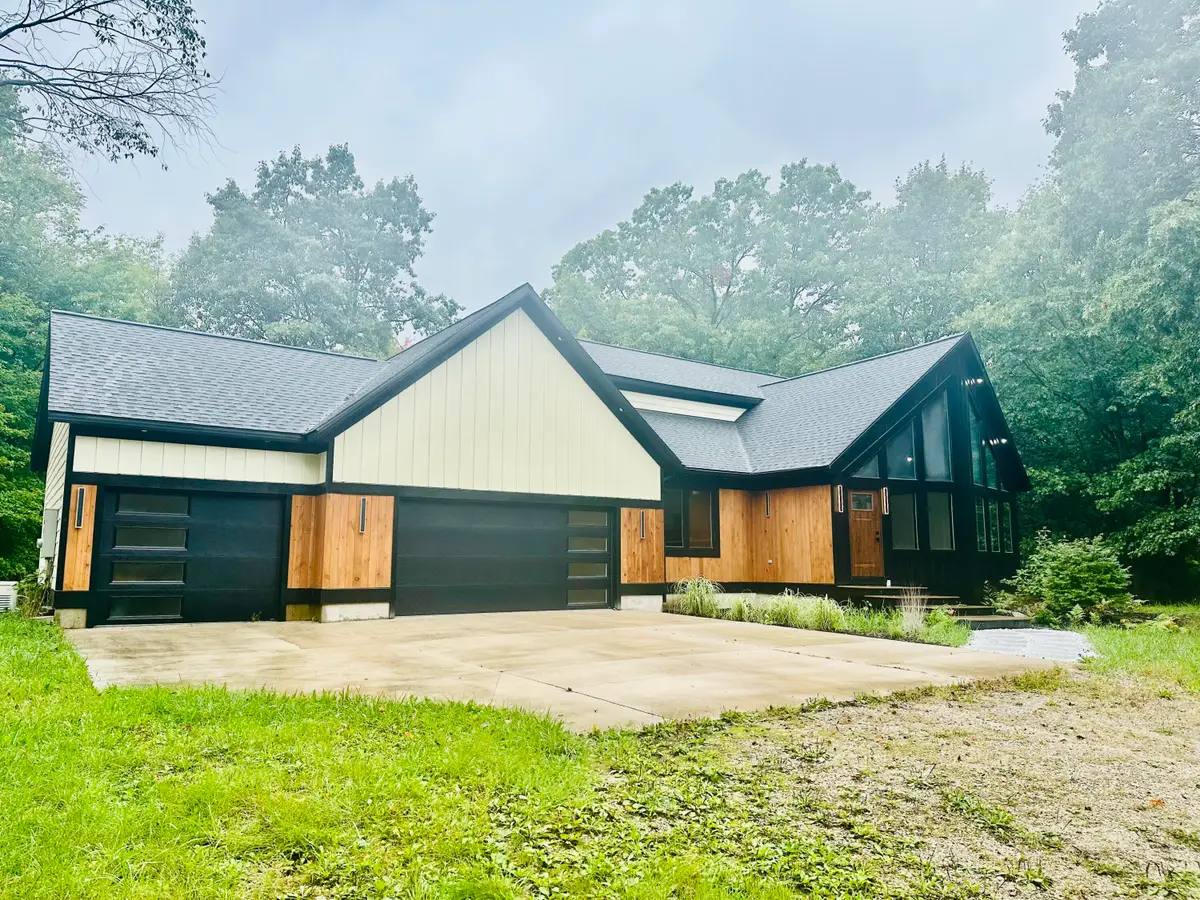 1505 N Green Creek Road, Muskegon, MI 49445 - #1