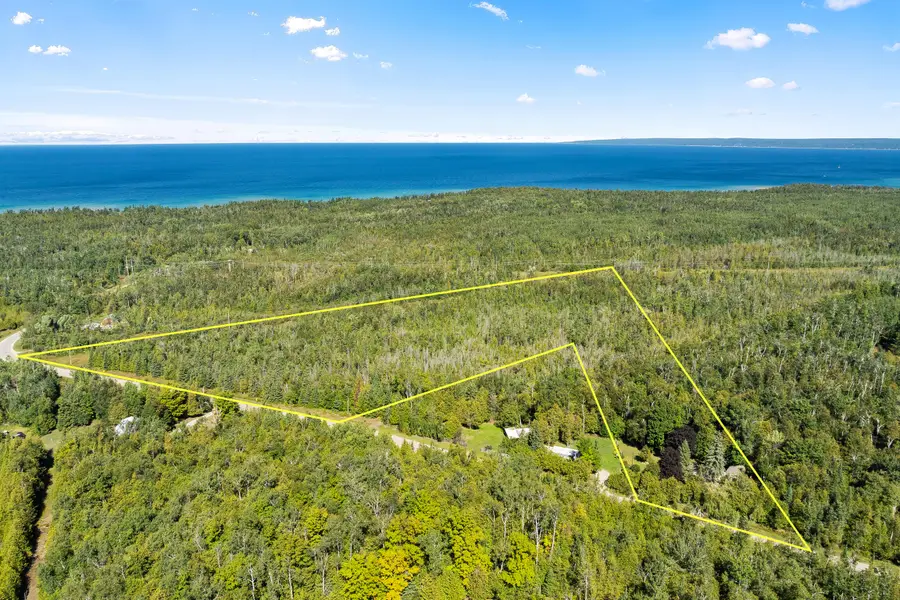 10262 Burgess Road, Charlevoix, MI 49720 - #2