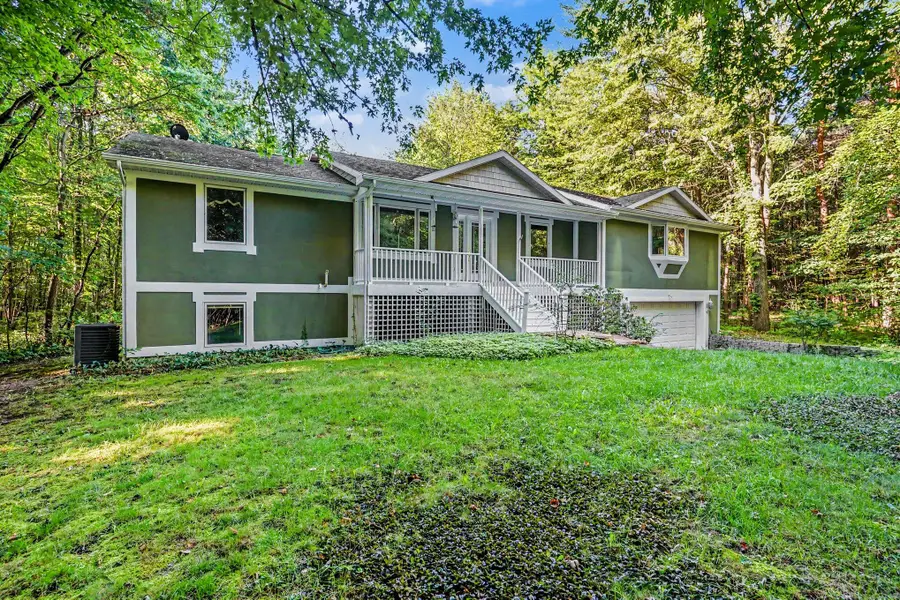10592 Osborn Street, Grand Haven, MI 49417 - #2