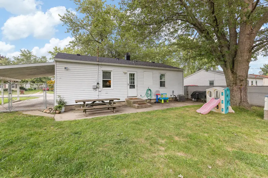 410 April Lane, Adrian, MI 49221 - #3