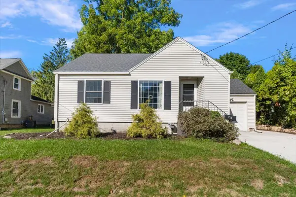 712 N Hanover Street, Hastings, MI 49058