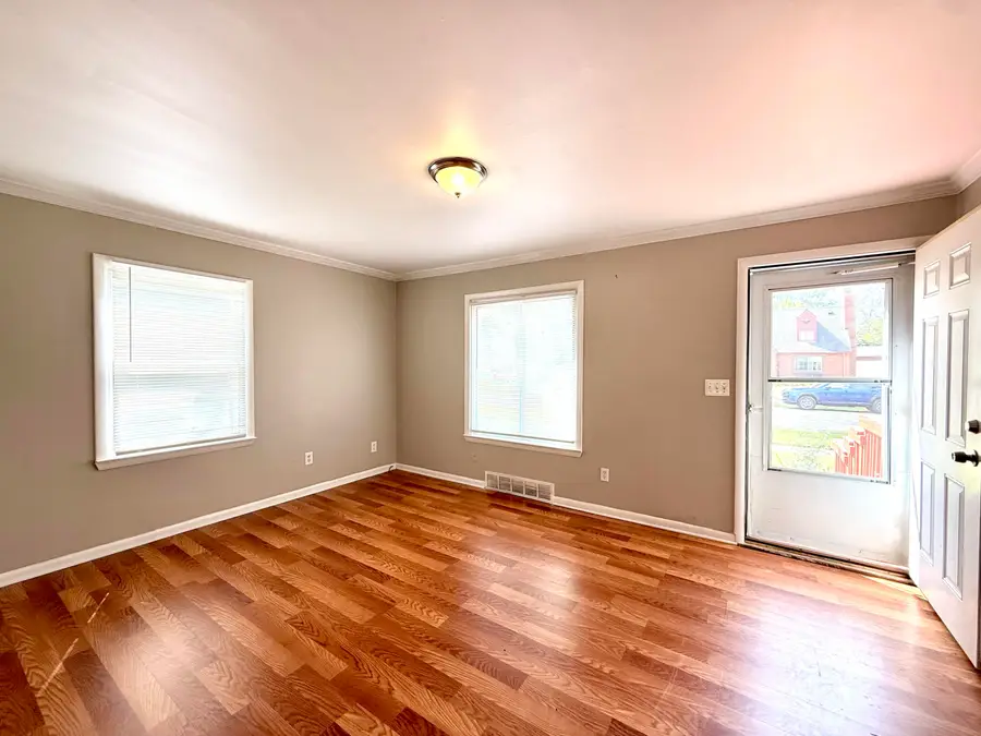 15860 Lexington, Redford, MI 48239 - #3