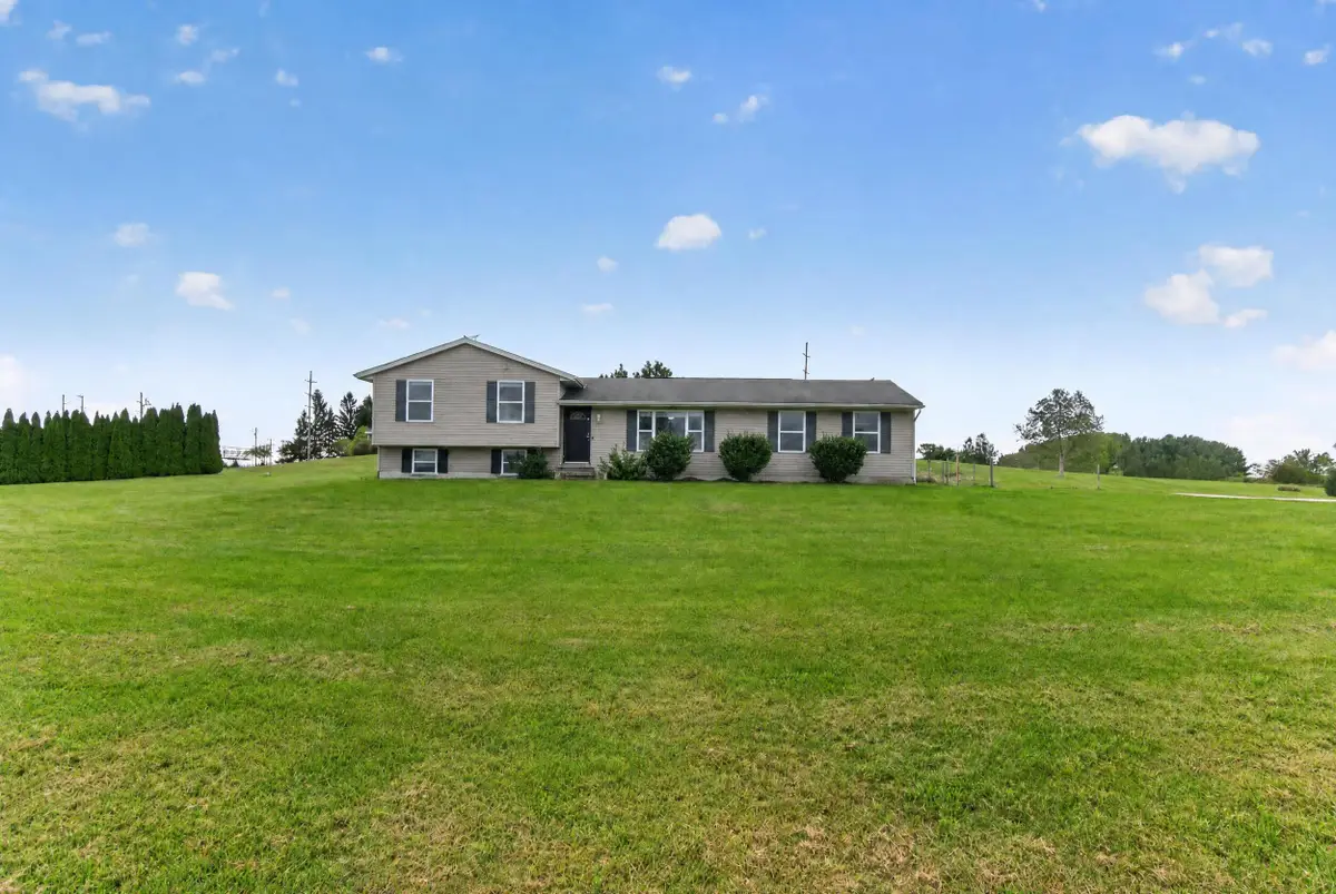 16027 Whippoorwill Court, Manchester, MI 48158 - #1