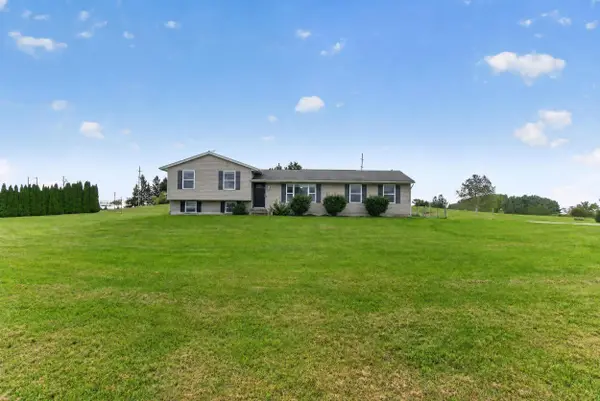 16027 Whippoorwill Court, Manchester, MI 48158