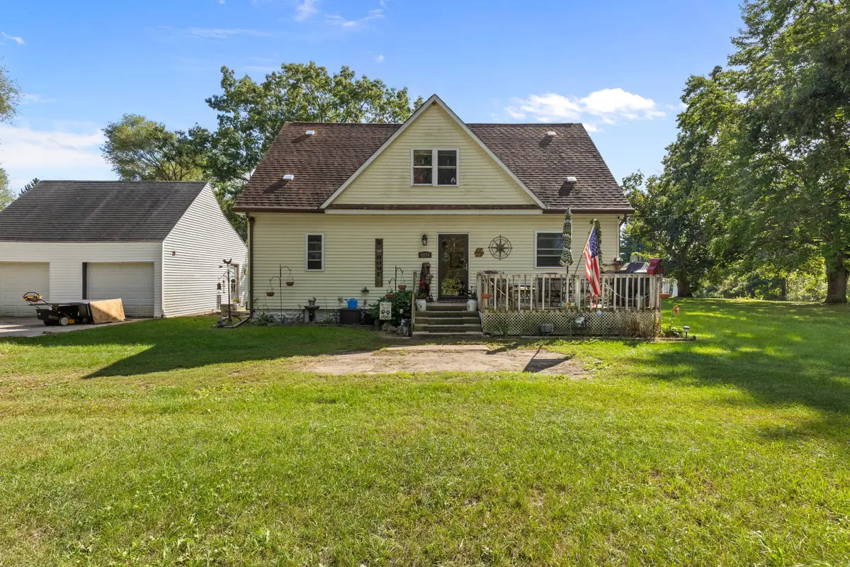 6054 E Almy Road, Vestaburg, MI 48891 - #1