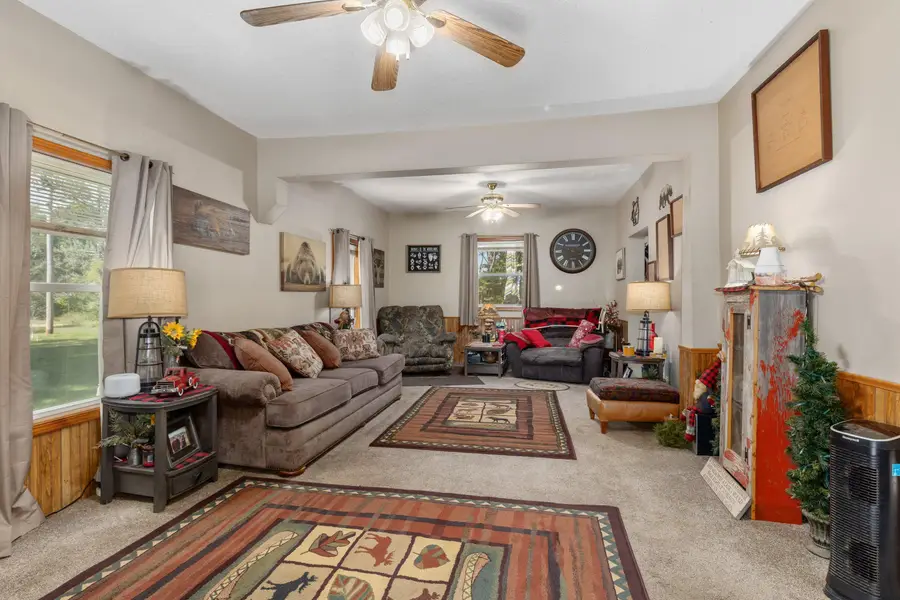 6054 E Almy Road, Vestaburg, MI 48891 - #3