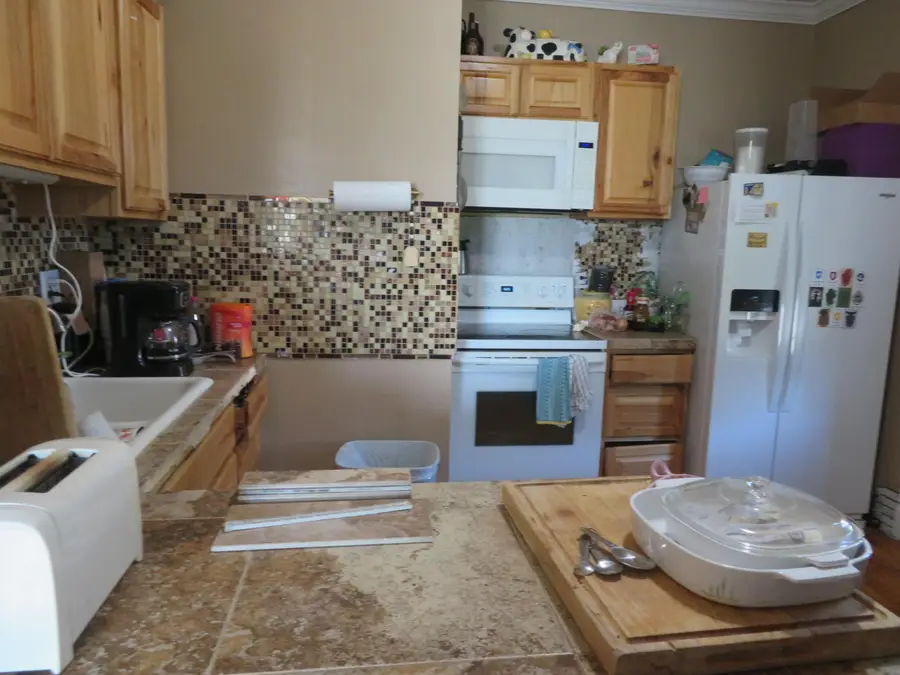250 6th Street, Manistee, MI 49660 - #3