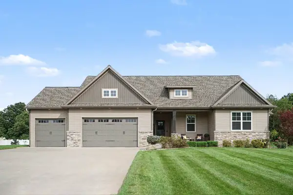 42963 Mitchell Street, Mattawan, MI 49071
