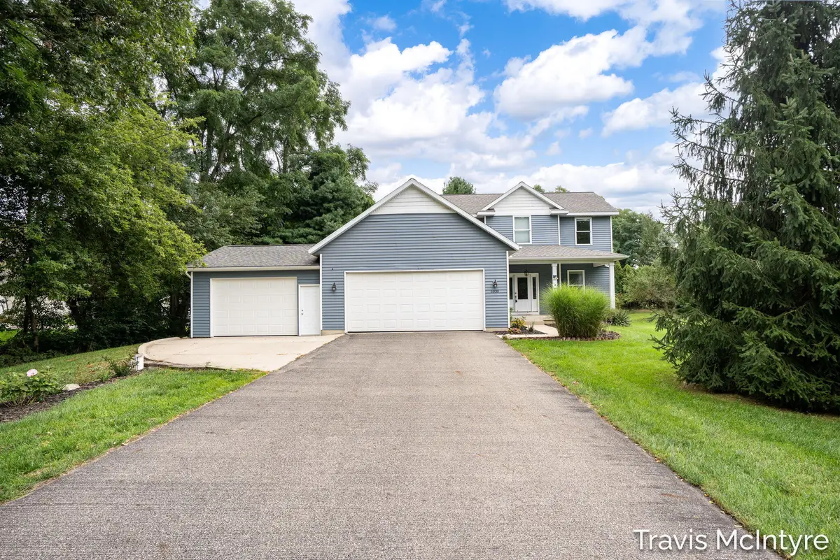 6838 Fox Meadow Drive Ne, Rockford, MI 49341 - #1