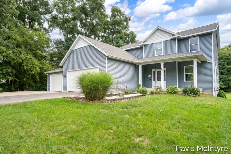 6838 Fox Meadow Drive Ne, Rockford, MI 49341 - #2