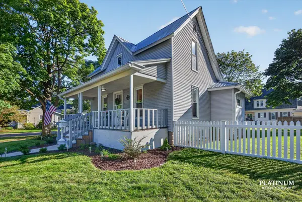 404 S Division Avenue, Fremont, MI 49412