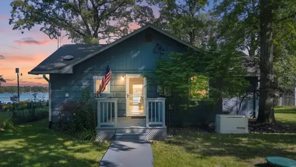 4245 S Shore Drive, Allegan, MI 49010