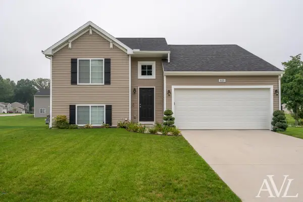 820 Harvest Drive, Wayland, MI 49348