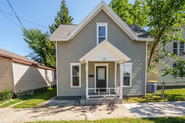 16 Indiana Avenue Nw, Grand Rapids, MI 49504
