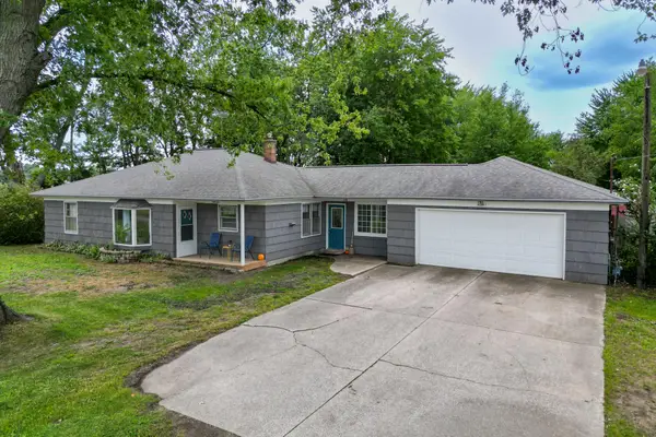 4241 136th Avenue, Holland, MI 49424