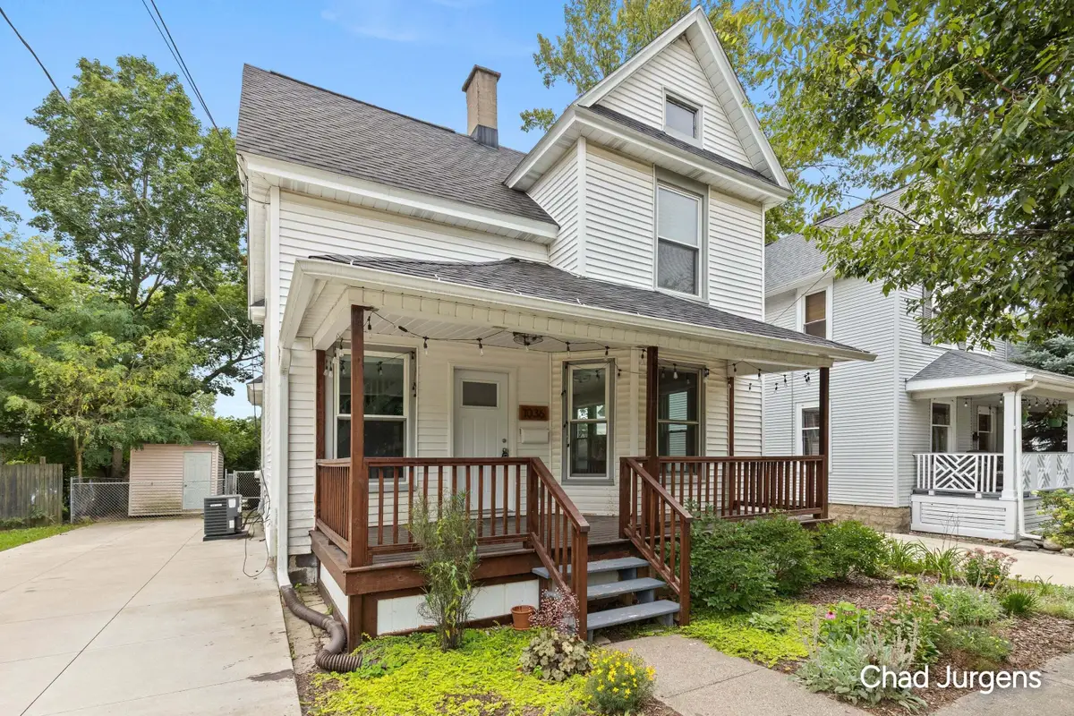 1036 Fairmount Street Se, Grand Rapids, MI 49506 - #1