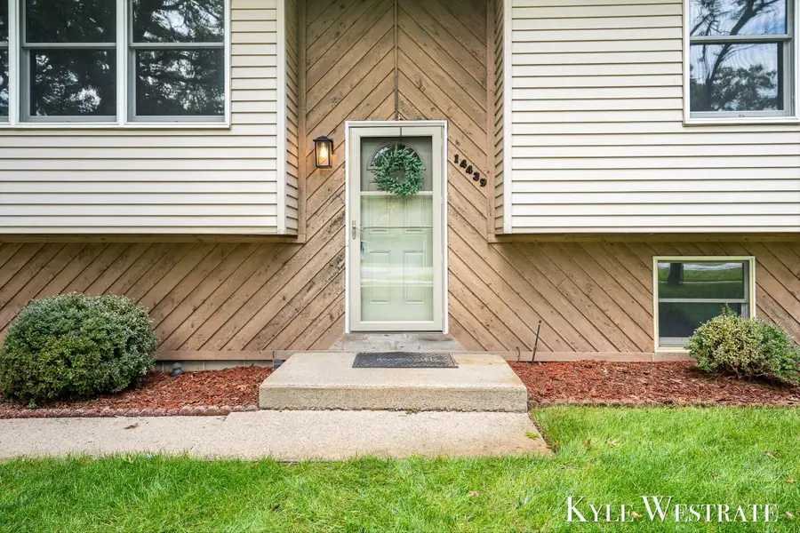 14439 Lincoln Street, Grand Haven, MI 49417 - #3