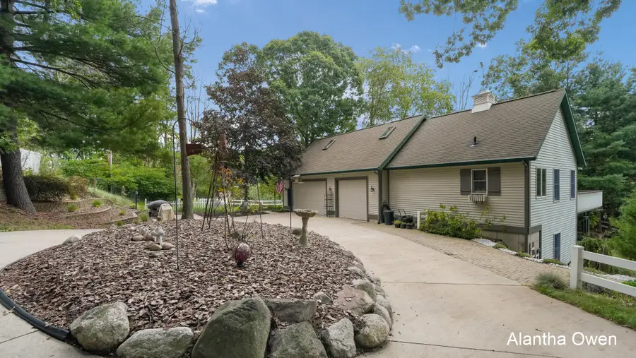 18443 Iroquois Drive, Spring Lake, MI 49456 - #3
