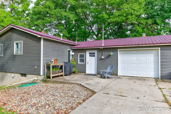 5870 Montcalm Avenue Ne, Belding, MI 48809