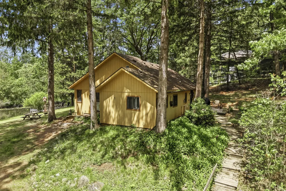 4501 Cornwell Lane, Whitmore Lake, MI 48189 - #1