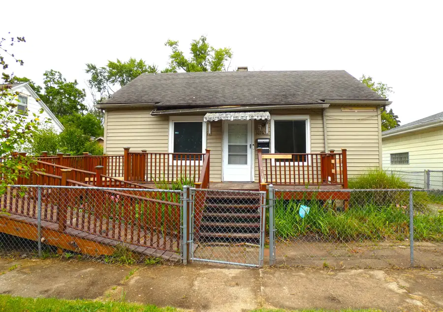 1079 Hurd Avenue, Benton Harbor, MI 49022 - #2