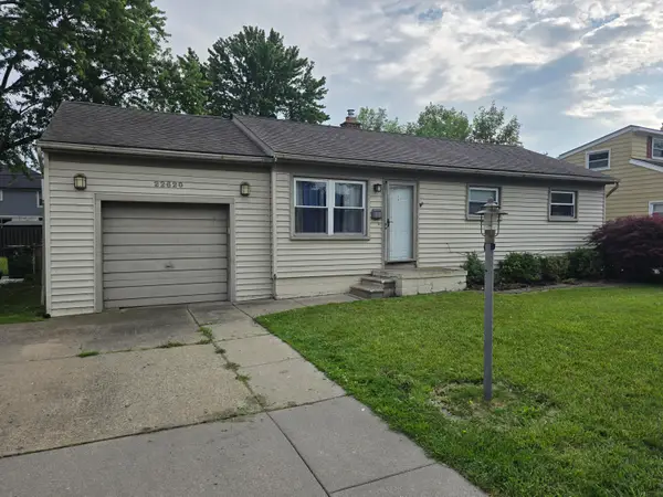 22620 Stephens Street, Saint Clair Shores, MI 48080