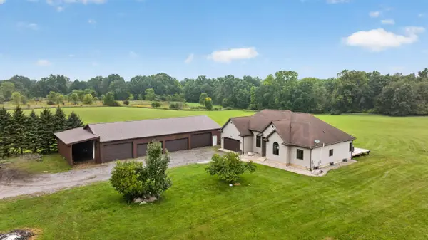 6302 County Farm Road, Jackson, MI 49201