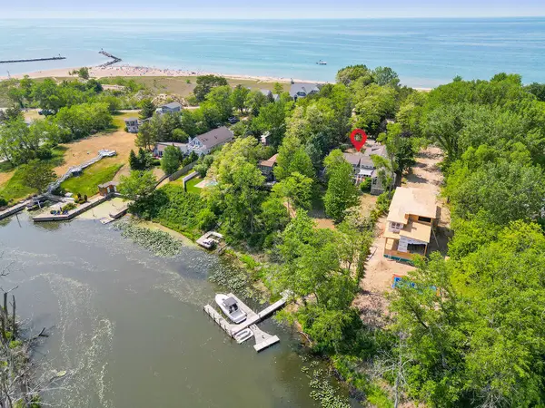 331 Marquette Drive, New Buffalo, MI 49117