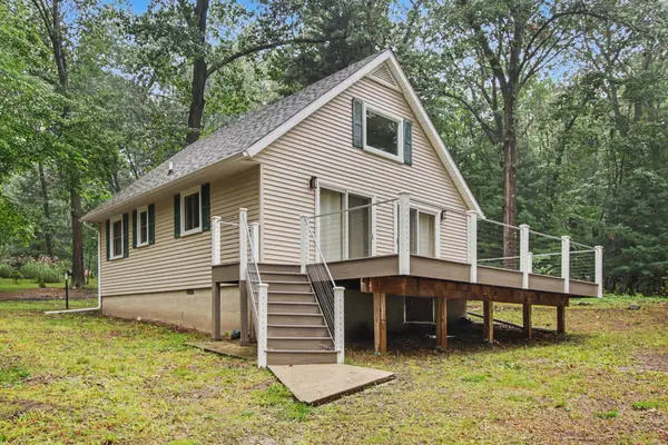 52808 Bay Drive, Grand Junction, MI 49056