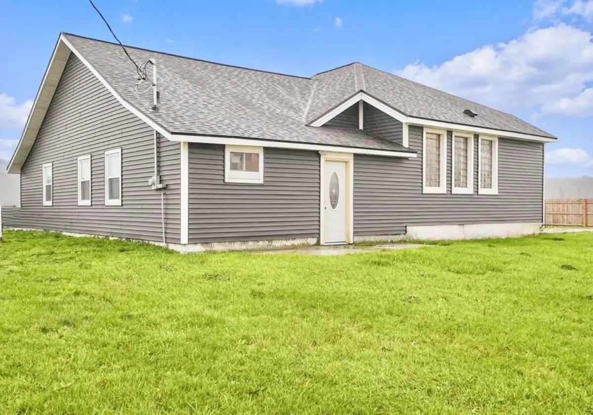 7564 13 Mile Road Ne, Rockford, MI 49341 - #1